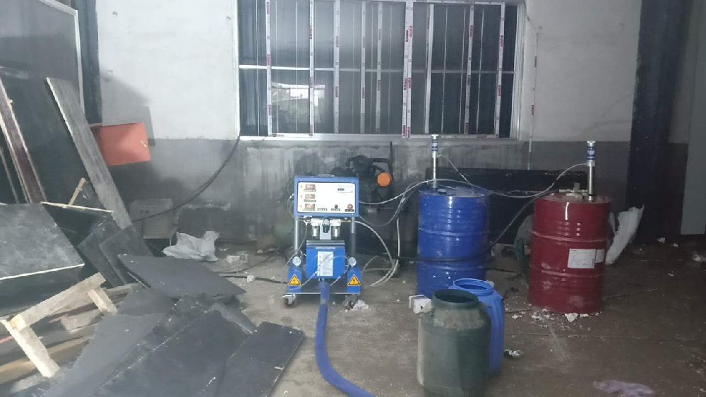 高端聚氨酯保溫材料